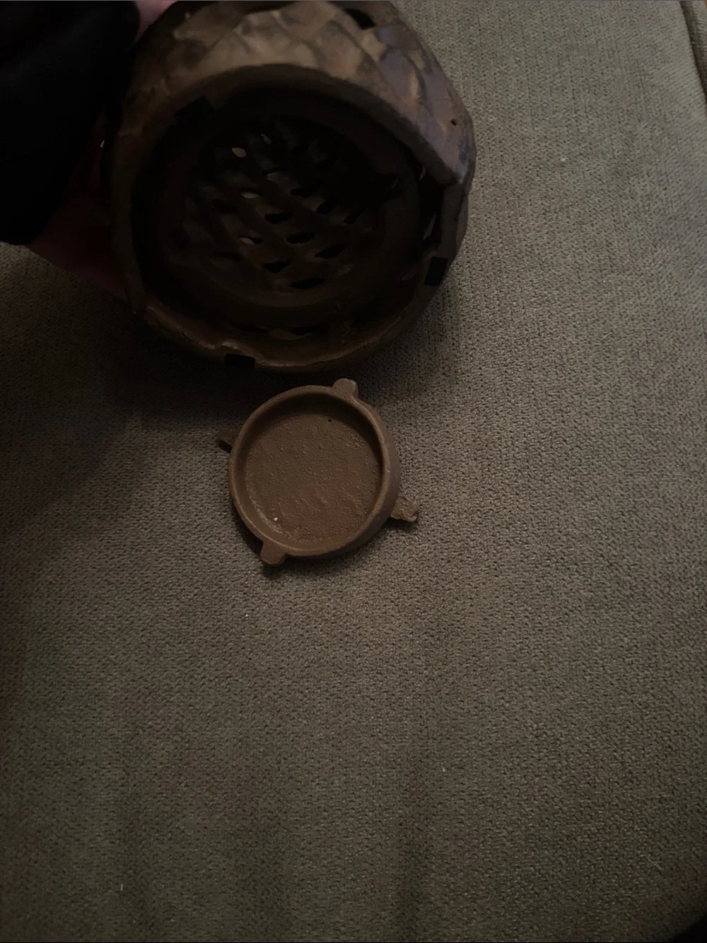 Vintage Yankee Candle Cast Iron Pinecone Tealight Candle Holder Lantern